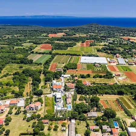 Markulin Near Medulin For 8 People Only 2km From The - Pet Friendly Villa