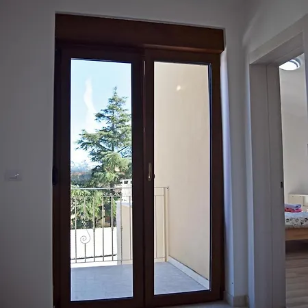 Villa Markulin Near Medulin For 8 People Only 2km From The Sisan
