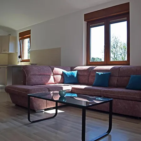 Markulin Near Medulin For 8 People Only 2km From The Villa *