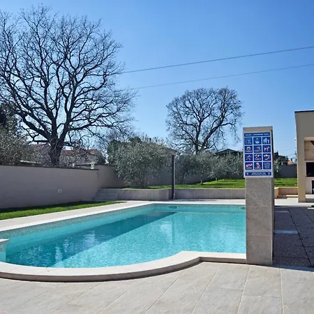 Villa Markulin Near Medulin For 8 People Only 2km From The *