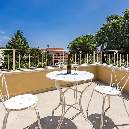 ヴィラ Markulin Near Medulin For 8 People Only 2km From The - Pet Friendly *